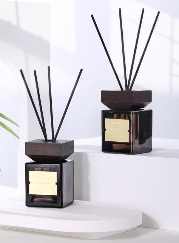 Hotel Fragrance Wooden Lid Rattan Reed Diffuser Essential Oil - Image 9