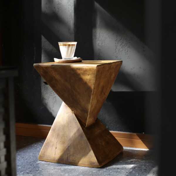 Nordic Design Edge Table, Minimalist Geometric Coffee Table - Image 7